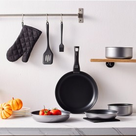 Batterie de cuisine 10 pcs aluminium anti adhésif TFI TITANE10 Kitchencook 2