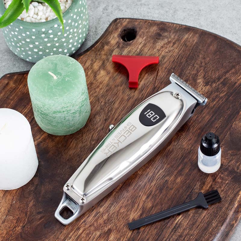 Tondeuse pro en métal avec lames en inox et pochette VMAX+ Becker