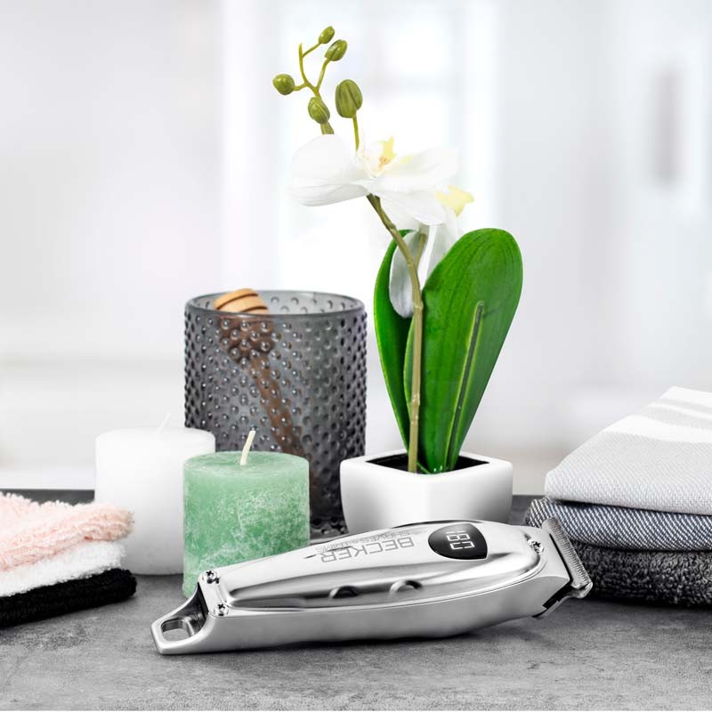 Tondeuse pro en métal avec lames en inox et pochette VMAX+ Becker