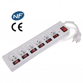 Lot de 3 Multiprises blanche 6 prises avec interrupteurs indépendants FNB6KS06_WHITE_X3 de Pullman 2