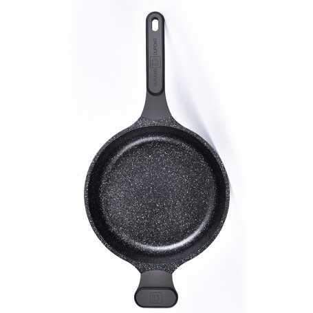 SAUTEUSE 28 CM EN FONTE D'ALUMINIUM AVEC COUVERCLE EN SILICONE SYCAMORE ST28TFI DE KITCHENCOOK